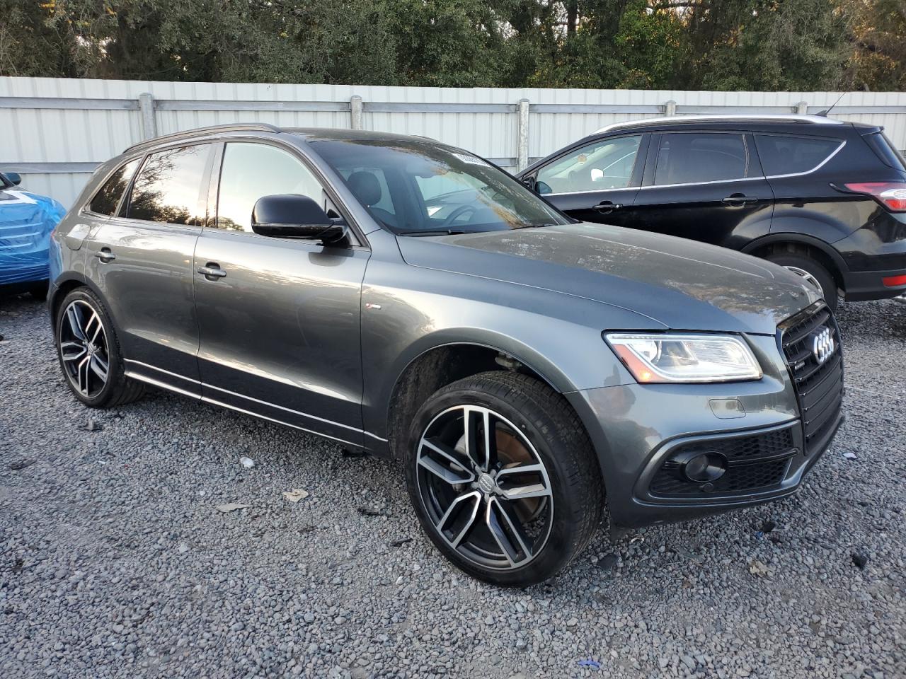 AUDI Q5 PREMIUM PLUS S-LINE