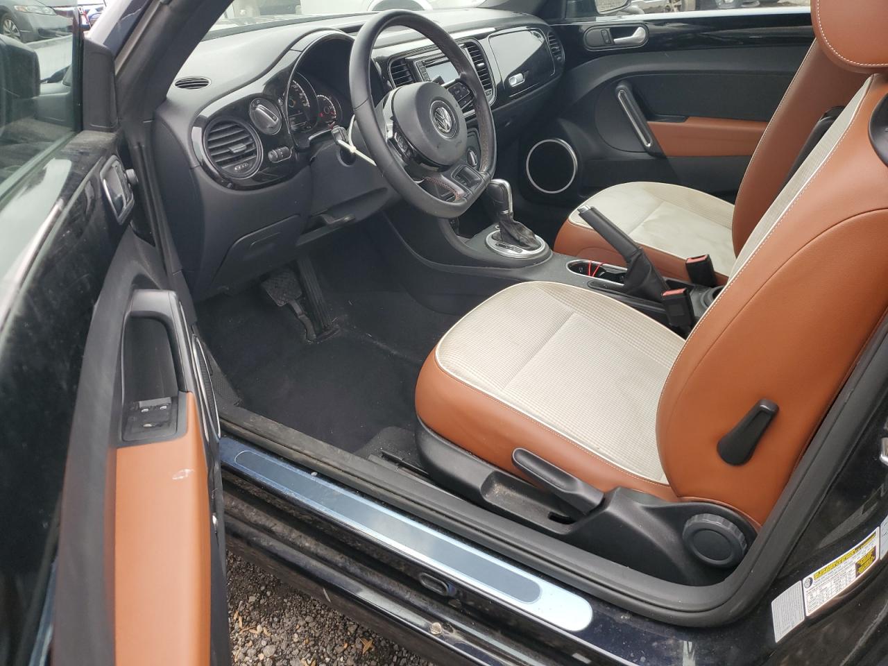 VOLKSWAGEN BEETLE 1.8T