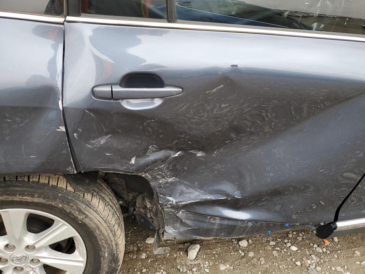 TOYOTA HIGHLANDER BASE