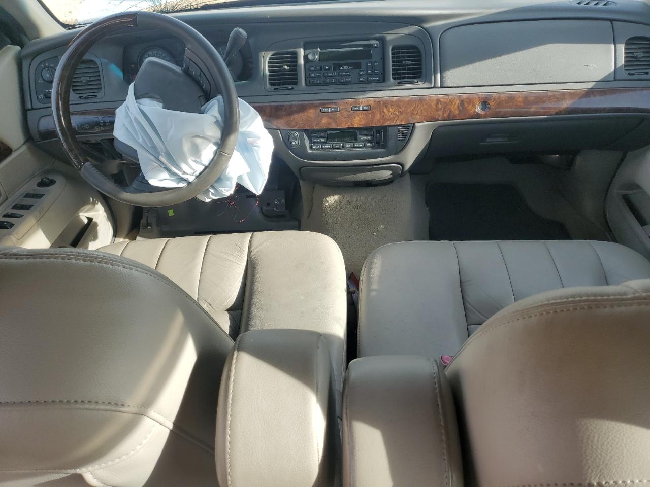 Lot #3297883791 2009 MERCURY GRAND MARQ