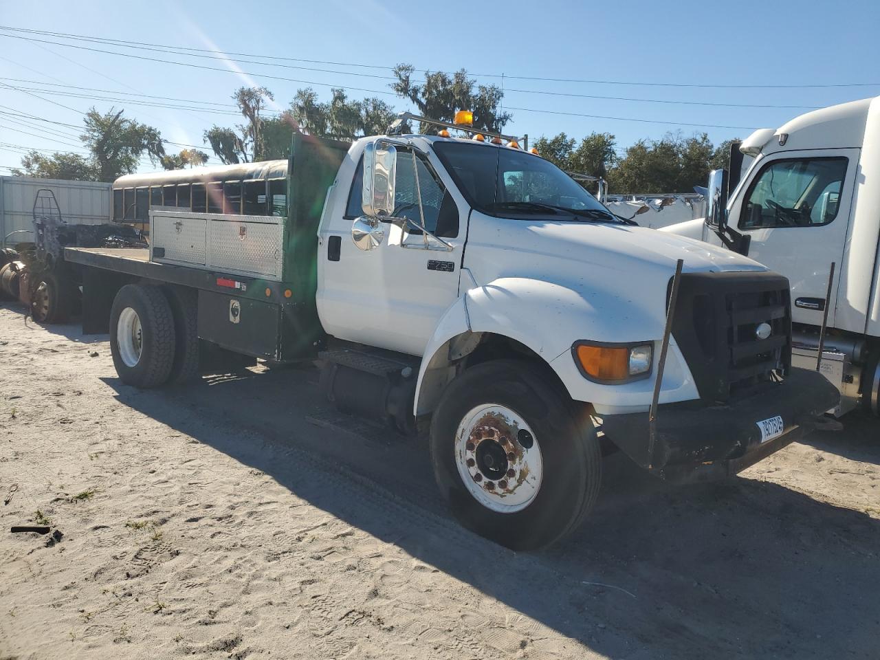 Lot #3287451999 2006 FORD F750 SUPER