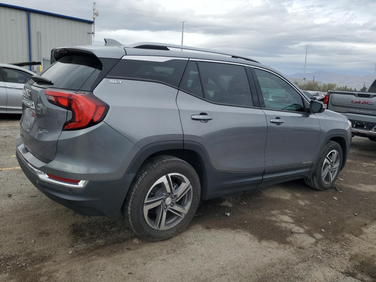 GMC TERRAIN SLT