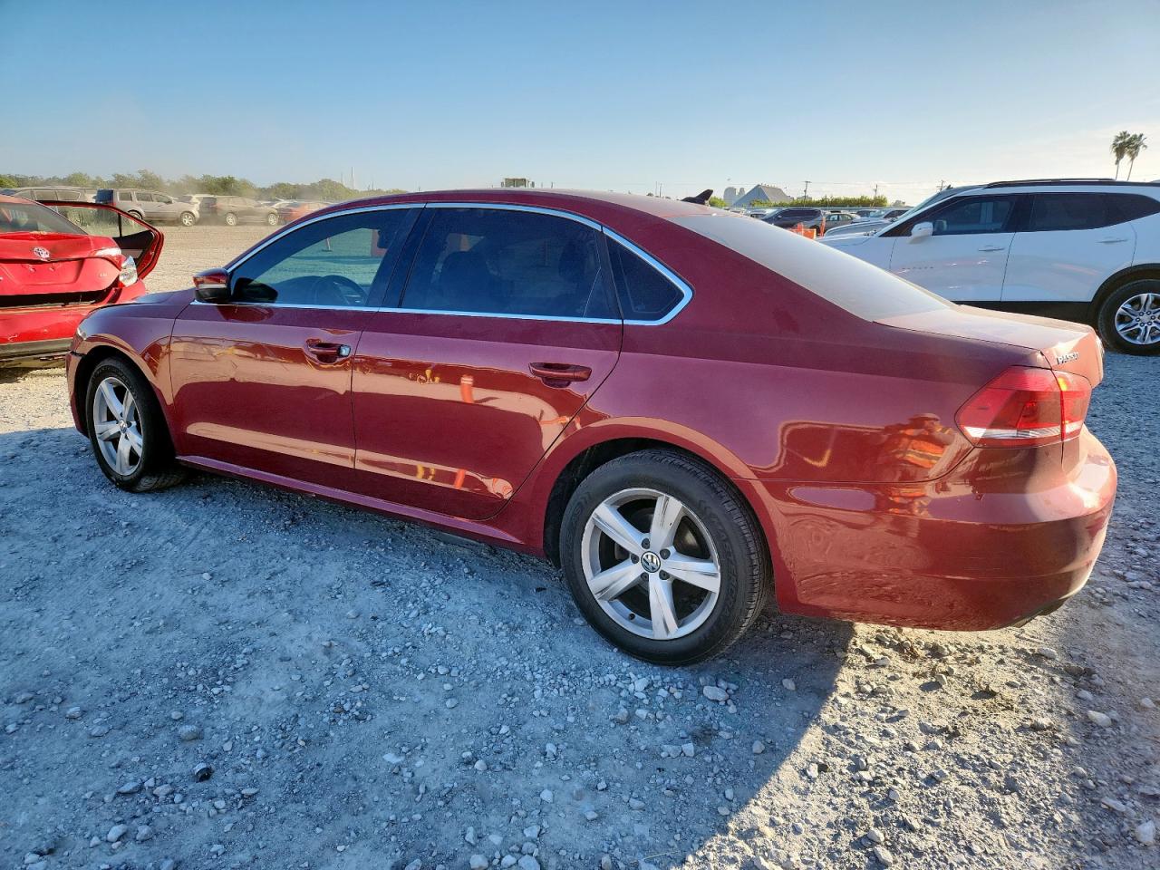 VOLKSWAGEN PASSAT SE