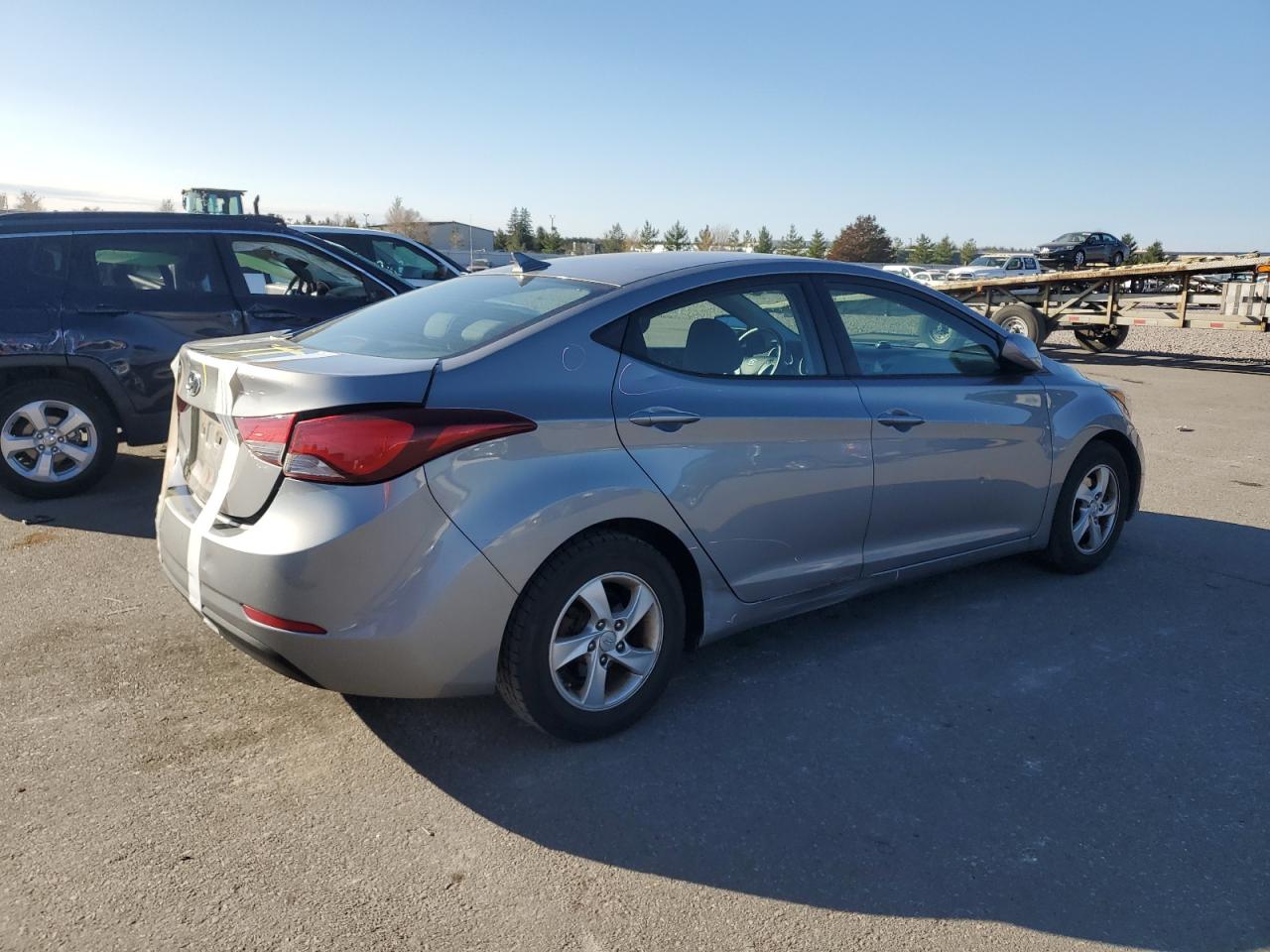 HYUNDAI ELANTRA SE
