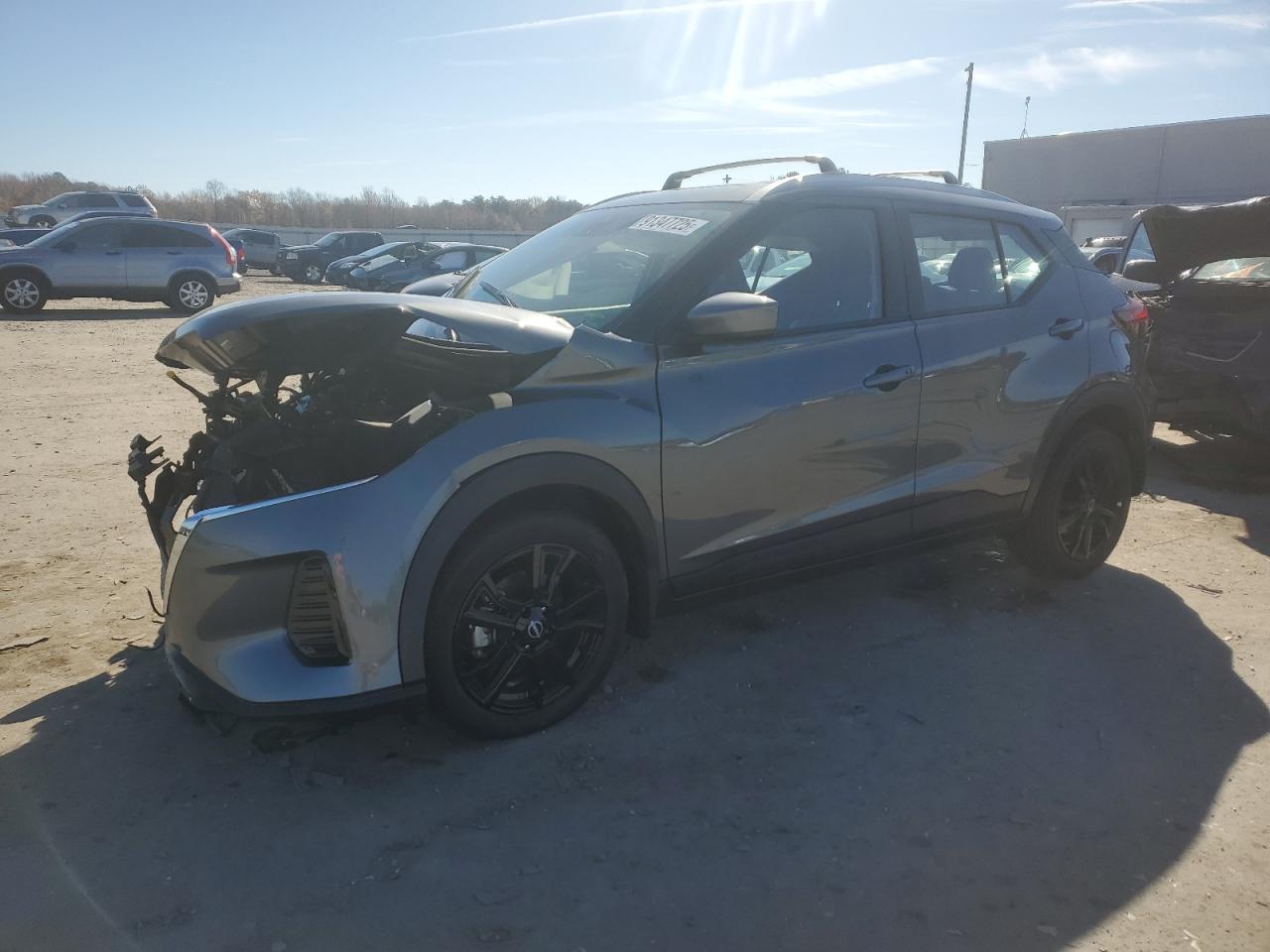 NISSAN KICKS SV