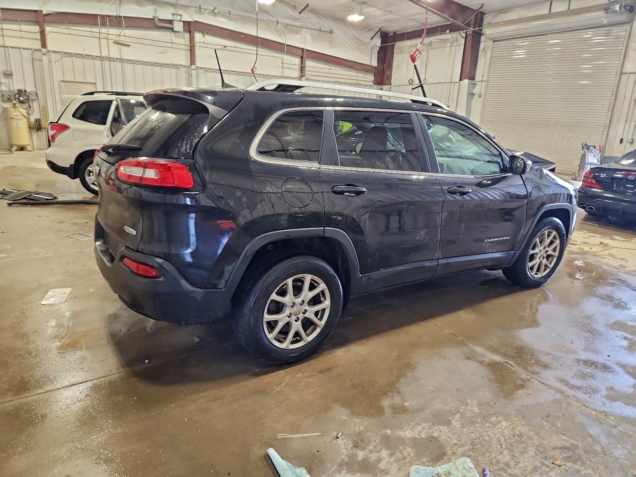 JEEP GRAND CHEROKEE LATITUDE