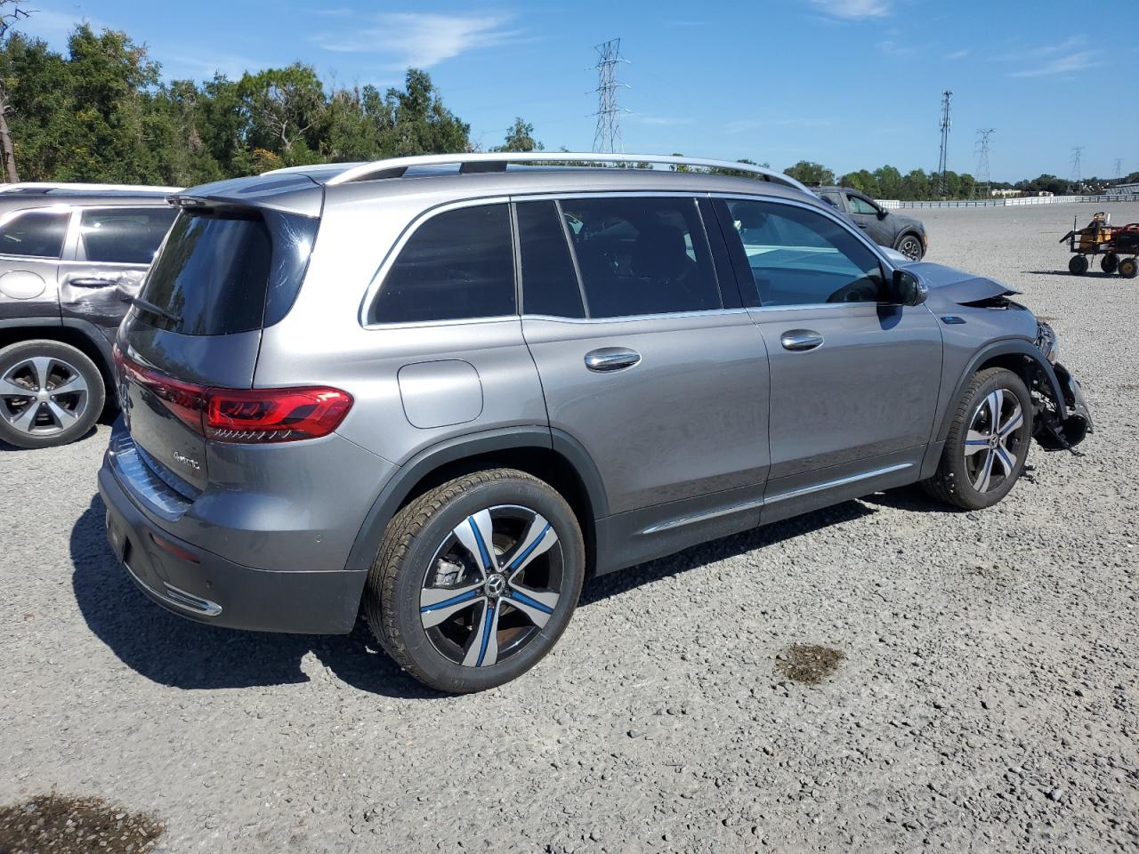 MERCEDES-BENZ EQB 350 4MATIC