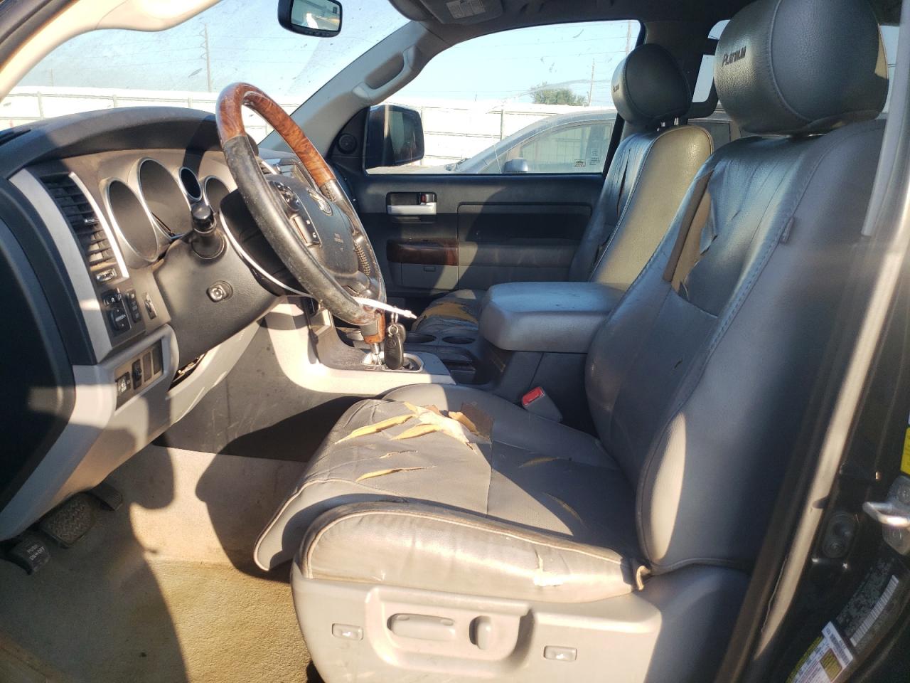 TOYOTA TUNDRA CREWMAX LIMITED