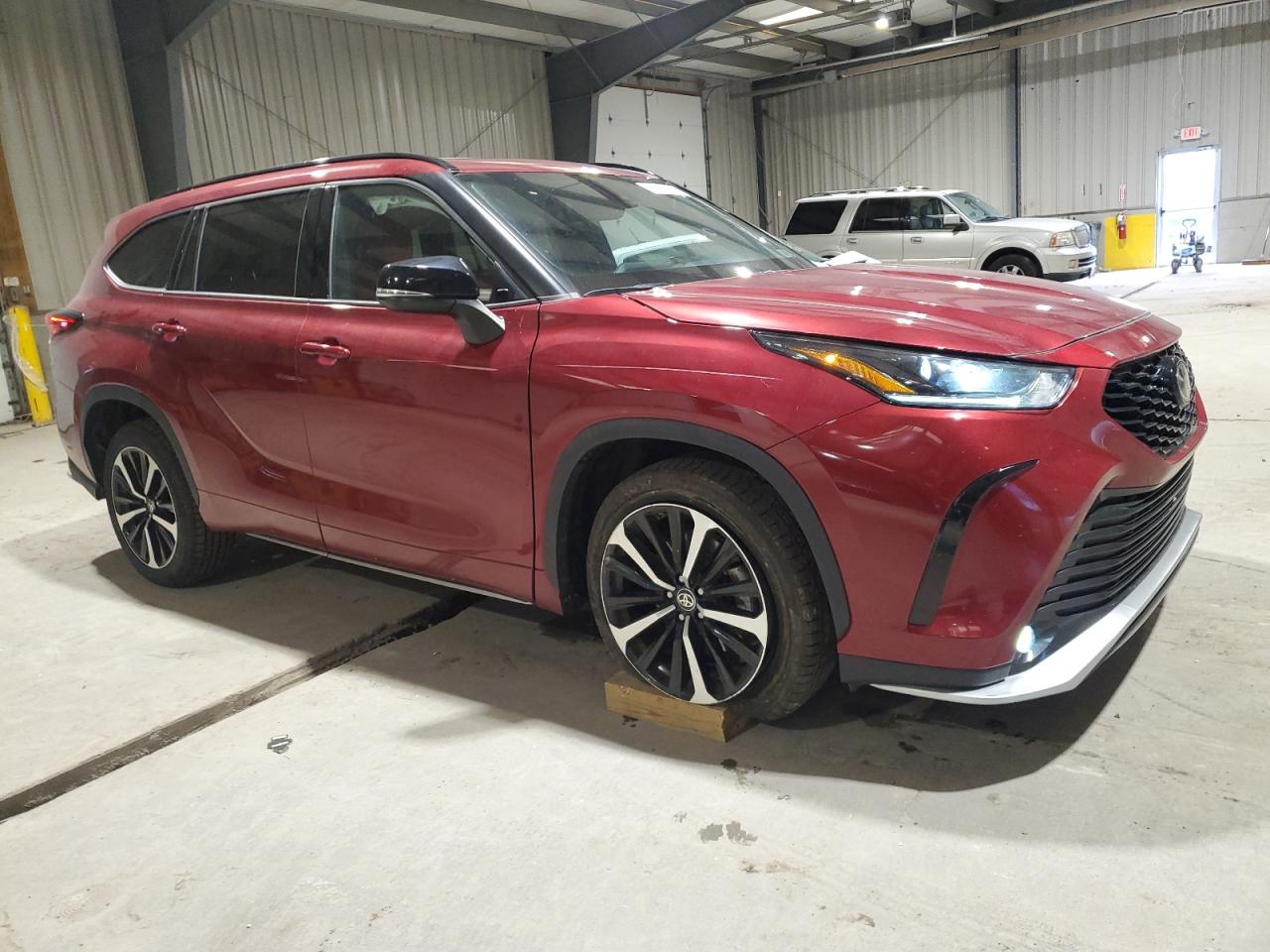 TOYOTA HIGHLANDER XSE