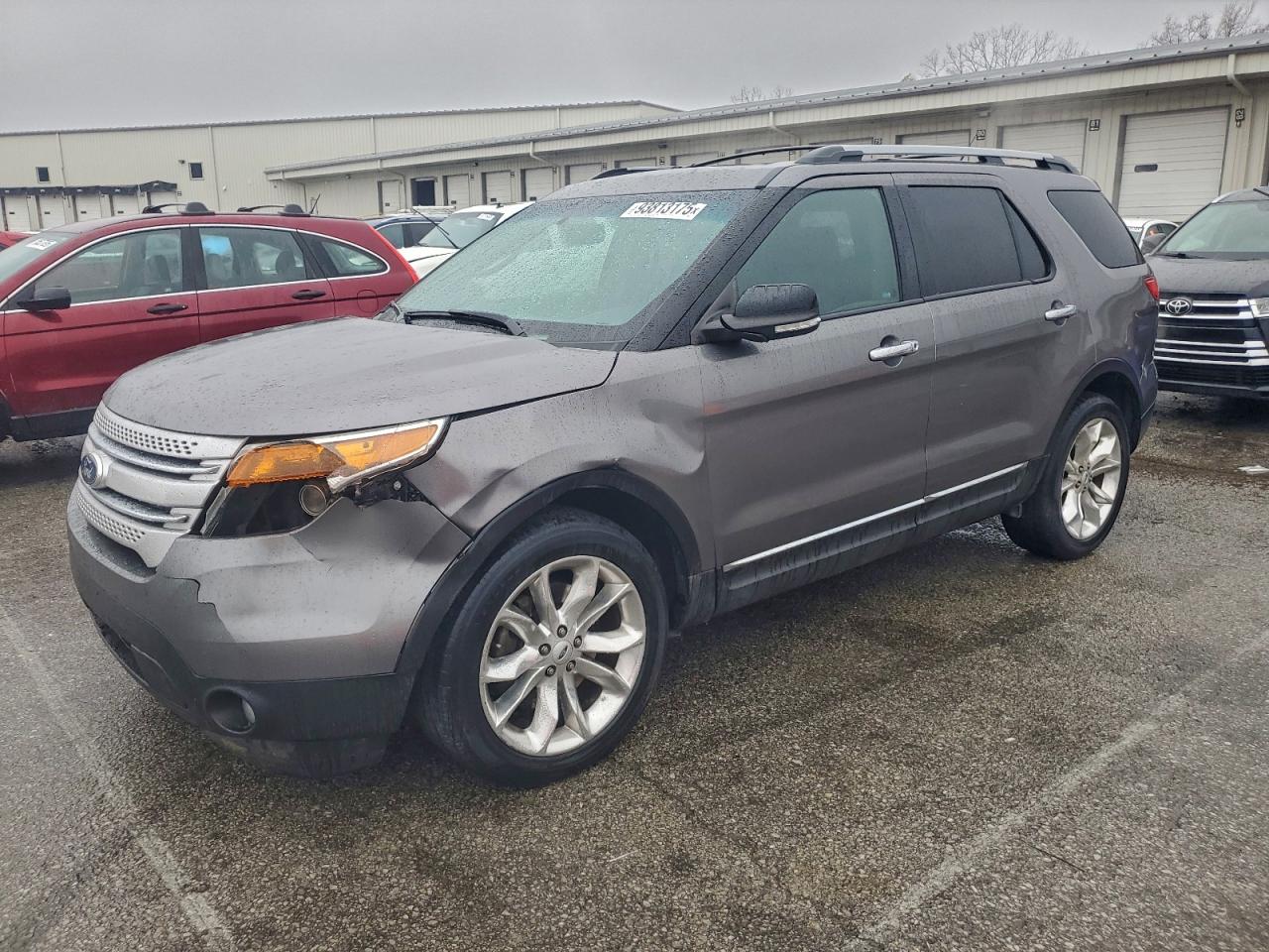FORD EXPLORER XLT