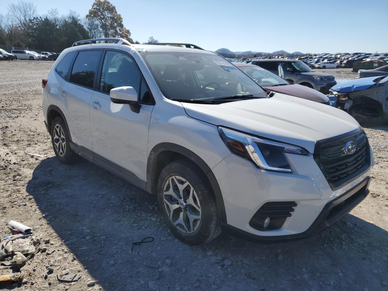 SUBARU FORESTER PREMIUM