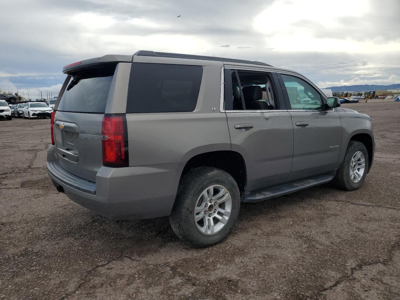 CHEVROLET TAHOE K1500 LT
