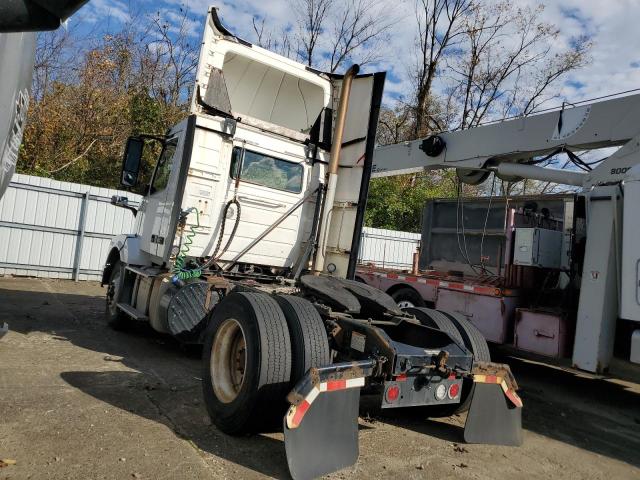 2017 VOLVO VN VNL #3296330435