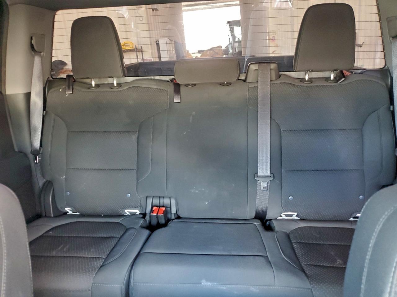 CHEVROLET SILVERADO C1500 CUSTOM