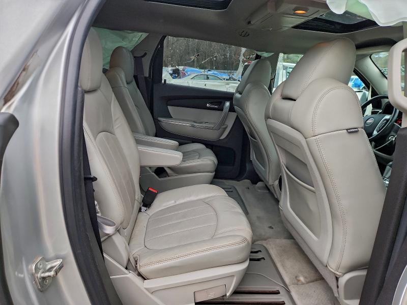 2010 GMC ACADIA SLT #3301815379