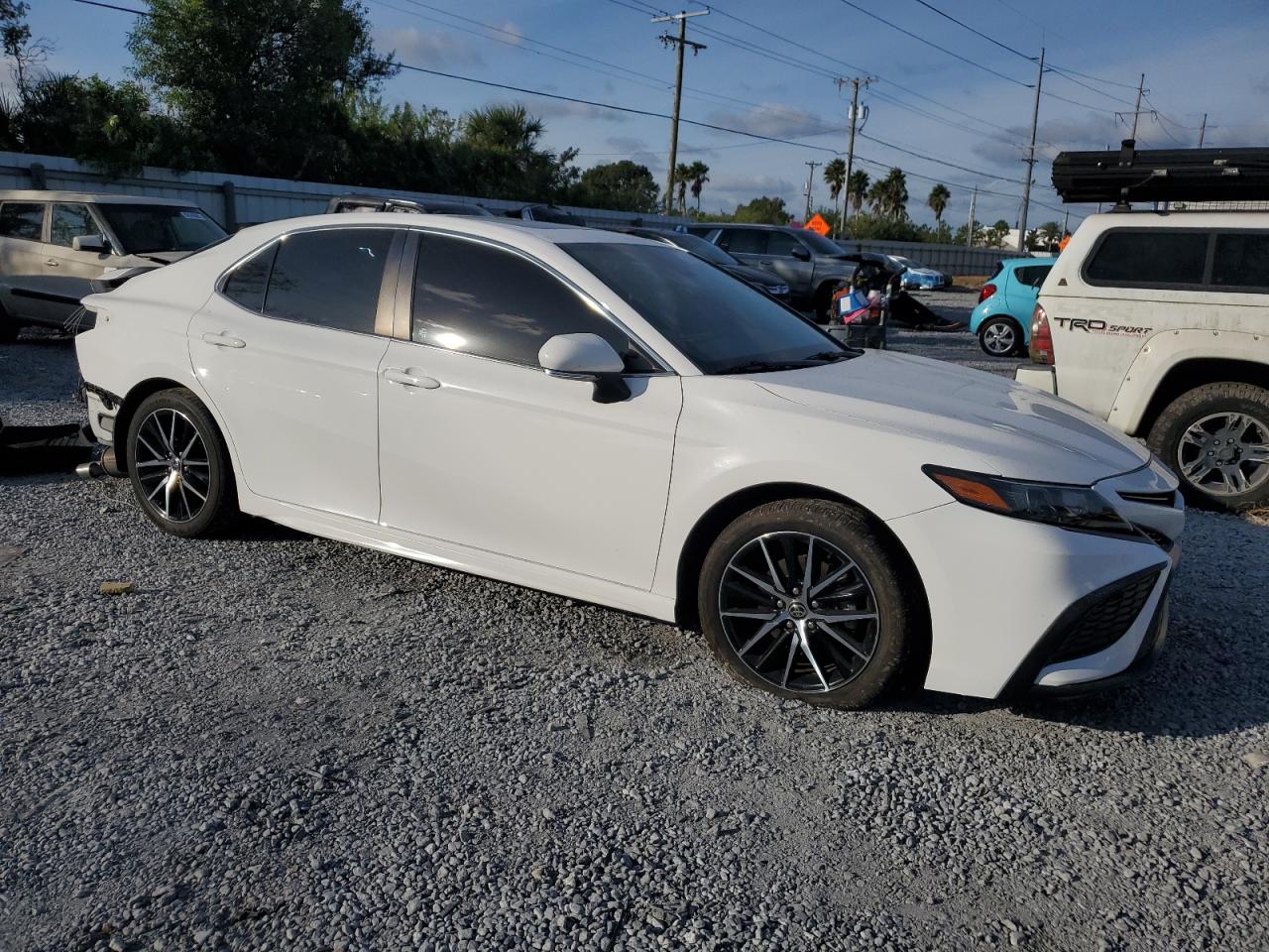 Lot #3302799933 2021 TOYOTA CAMRY SE