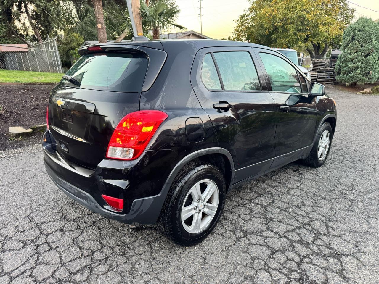 CHEVROLET TRAX LS
