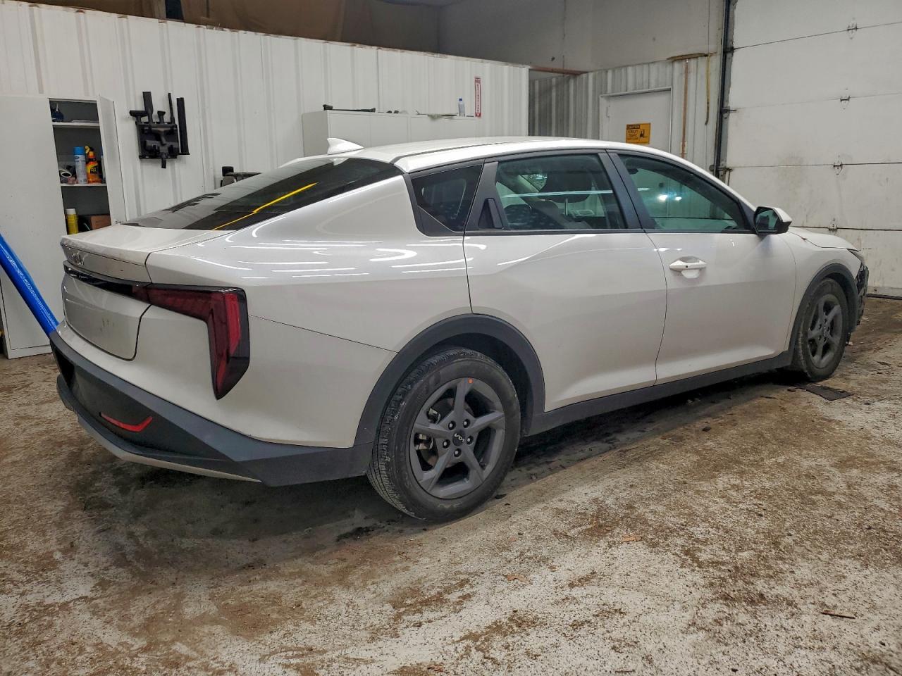 Lot #3311514263 2025 KIA K4 LX