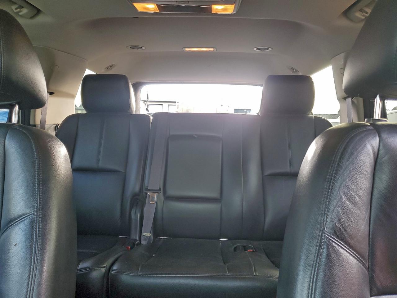 CHEVROLET TAHOE K1500 LT