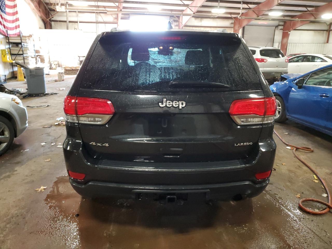 JEEP GRAND CHEROKEE LAREDO