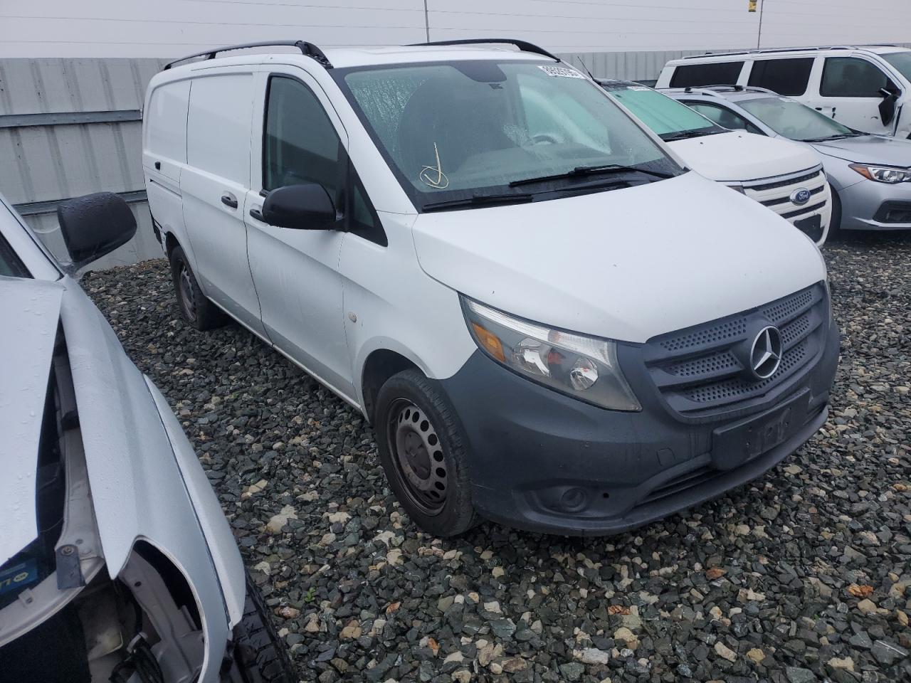 MERCEDES-BENZ METRIS