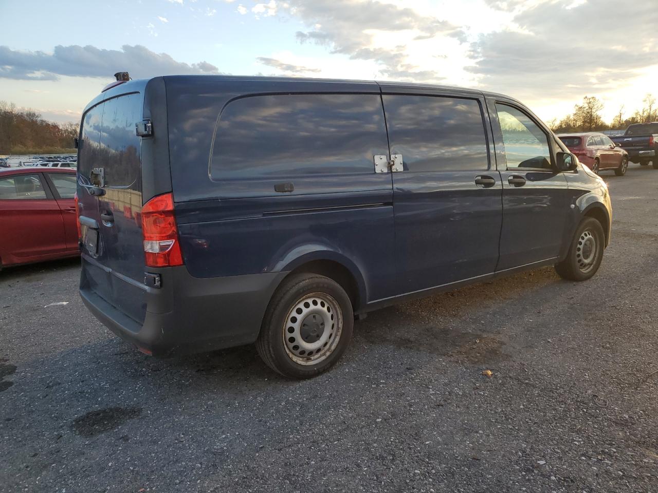 Lot #3310363956 2021 MERCEDES-BENZ METRIS