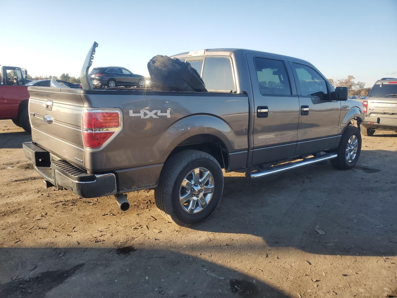 FORD F-150 SUPERCREW