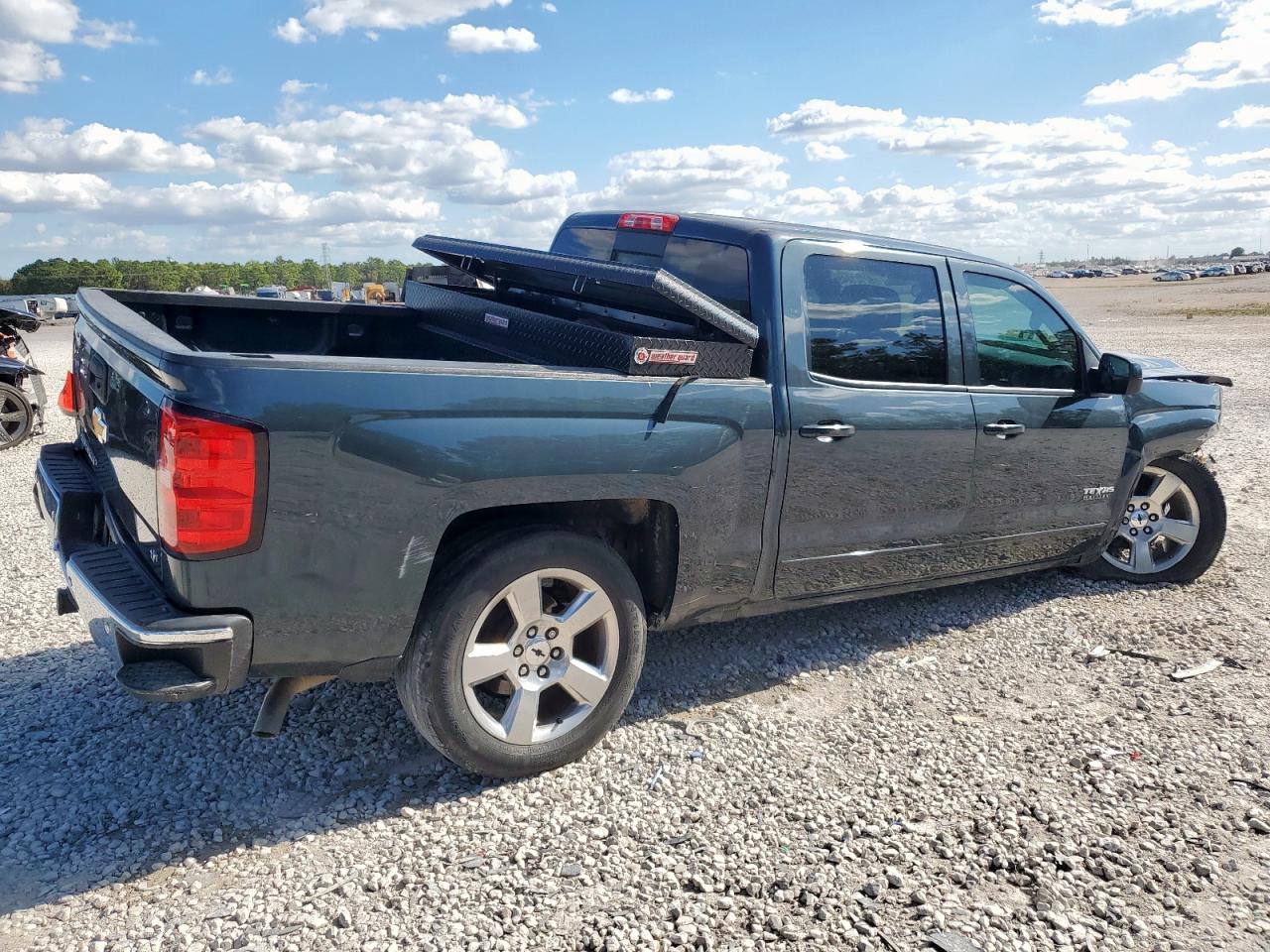 CHEVROLET SILVERADO C1500 LT