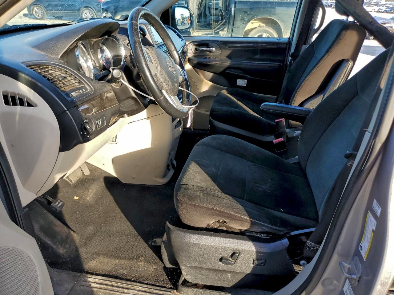 DODGE GRAND CARAVAN SE