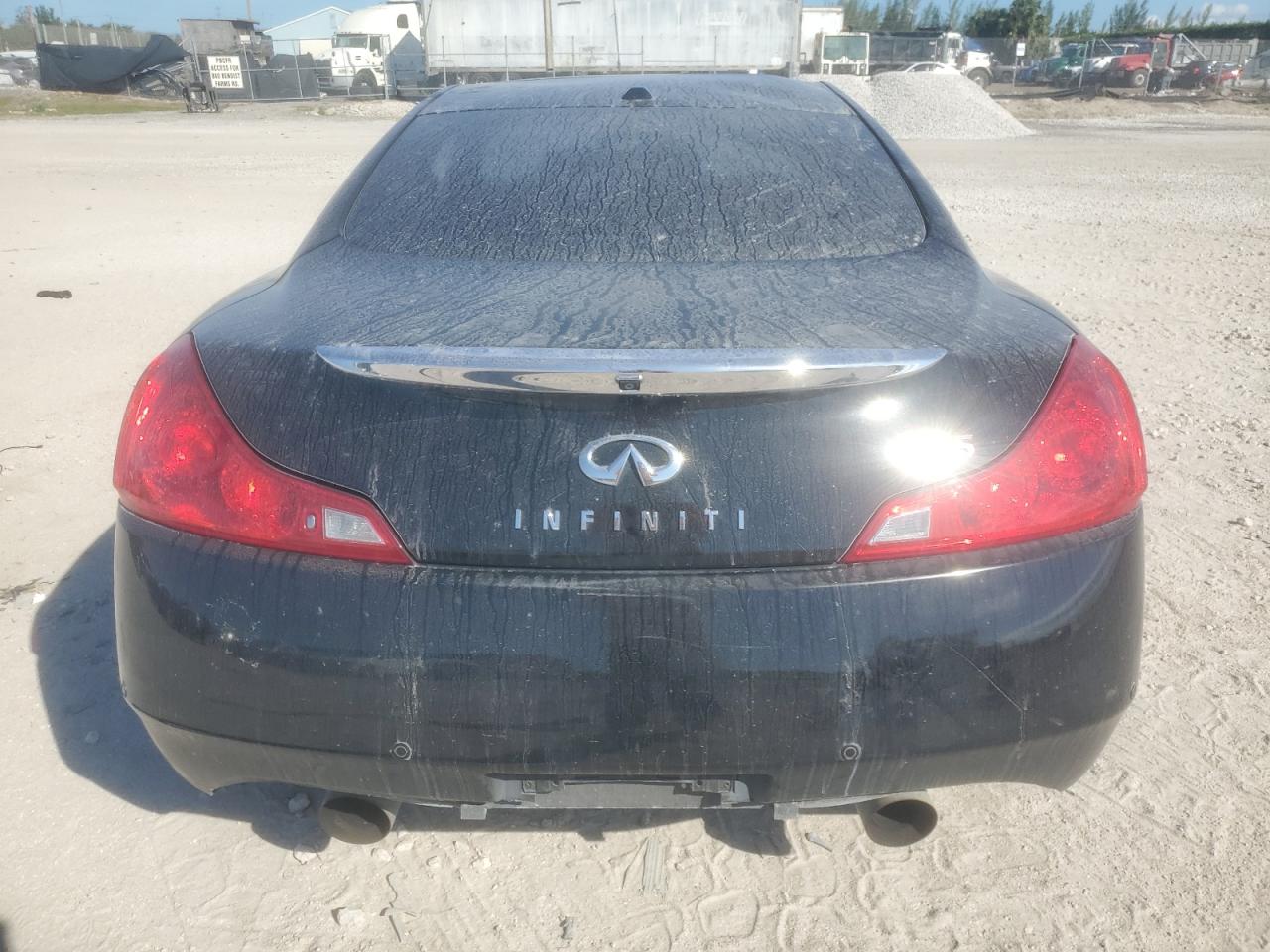 INFINITI G37 BASE
