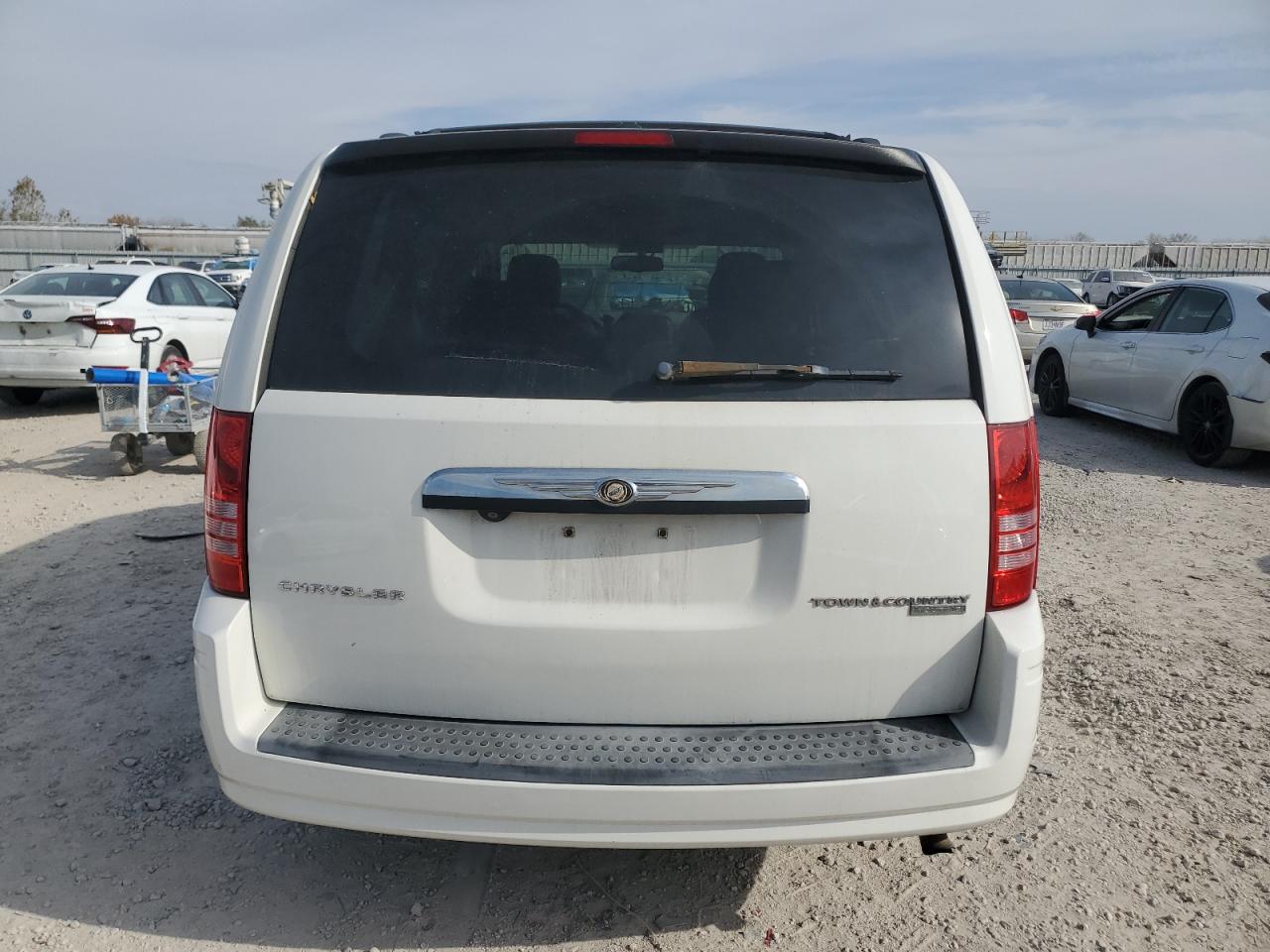 CHRYSLER TOWN & COUNTRY TOURING