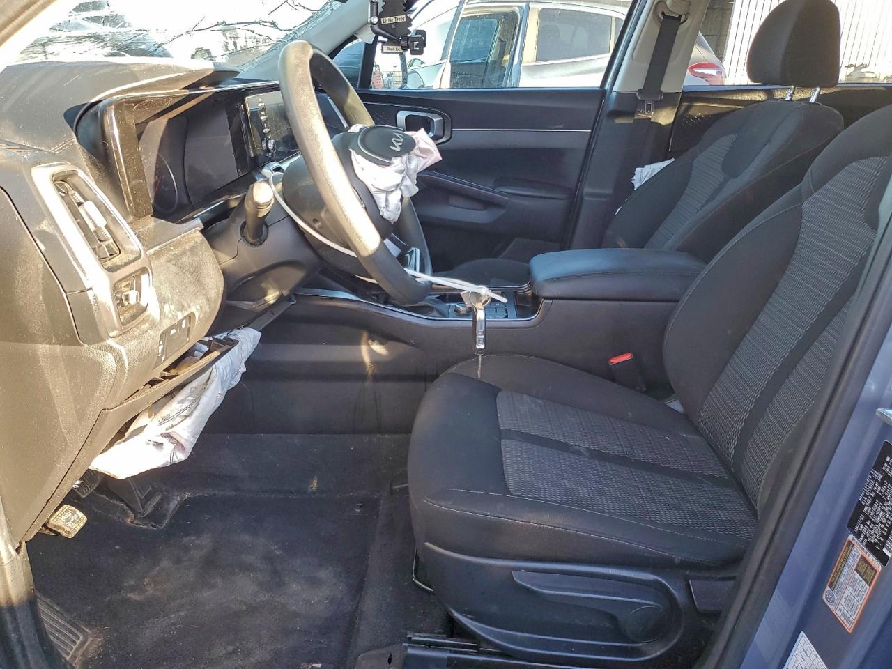 Lot #3297909775 2023 KIA SORENTO LX