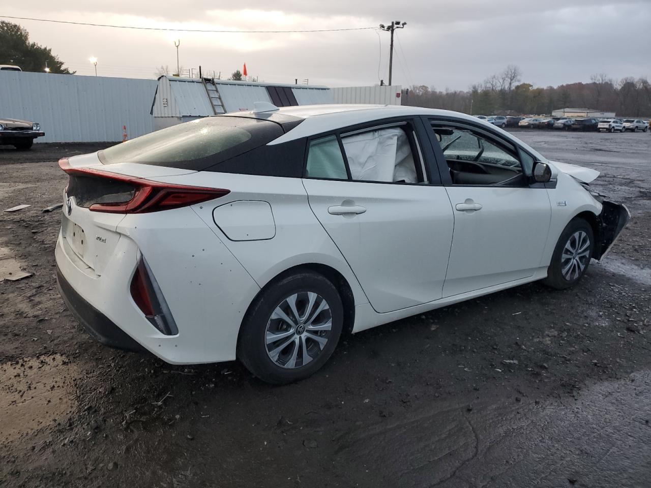 TOYOTA PRIUS PRIME LE