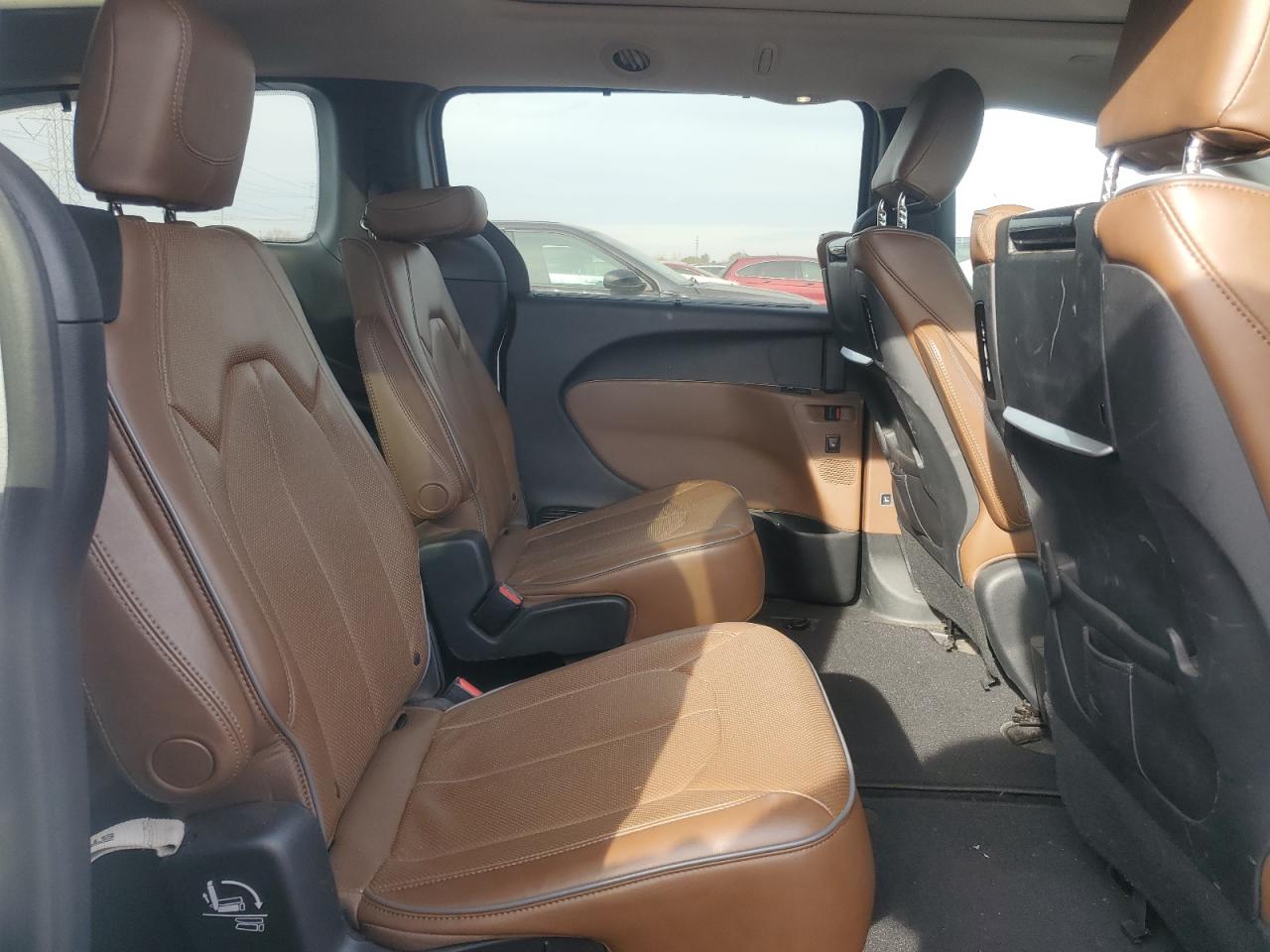 CHRYSLER PACIFICA LIMITED