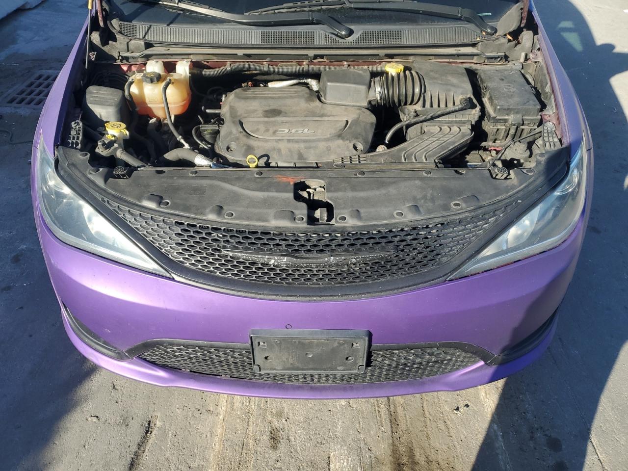 CHRYSLER PACIFICA TOURING L