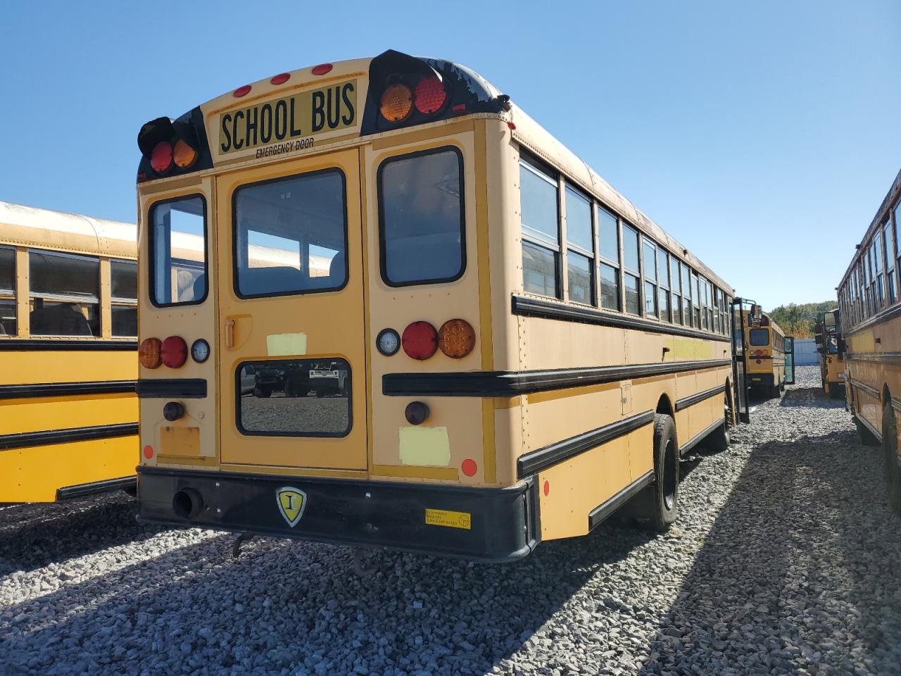 Lot #3278552929 2011 IC CORPORATION FE SERIES SCHOOL