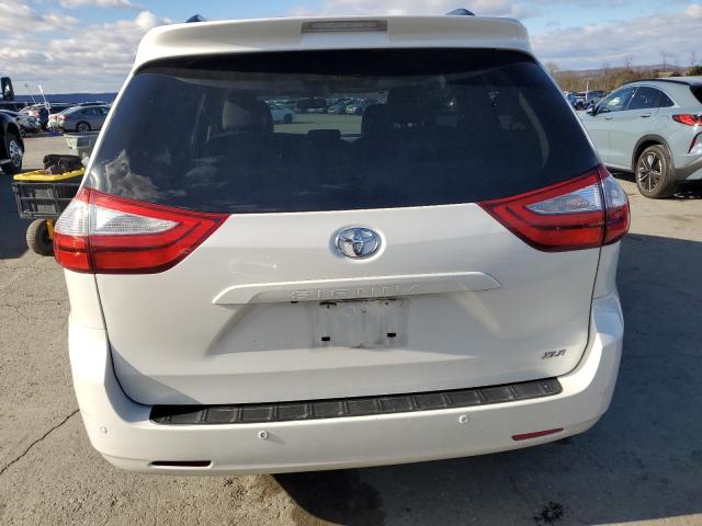 2015 TOYOTA SIENNA XLE #3303879729