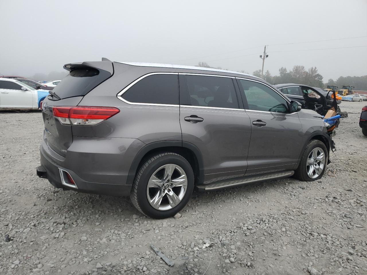 TOYOTA HIGHLANDER LIMITED