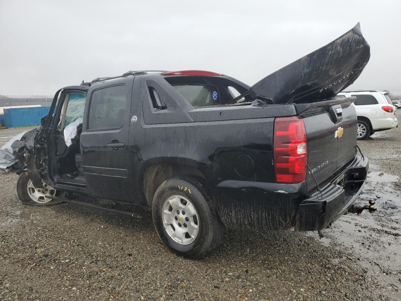 Lot #3310438315 2013 CHEVROLET AVALANCHE