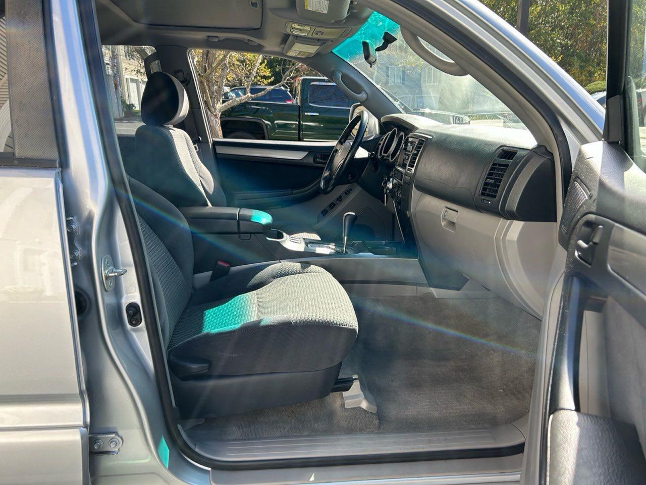 Lot #3291192035 2004 TOYOTA 4RUNNER SR