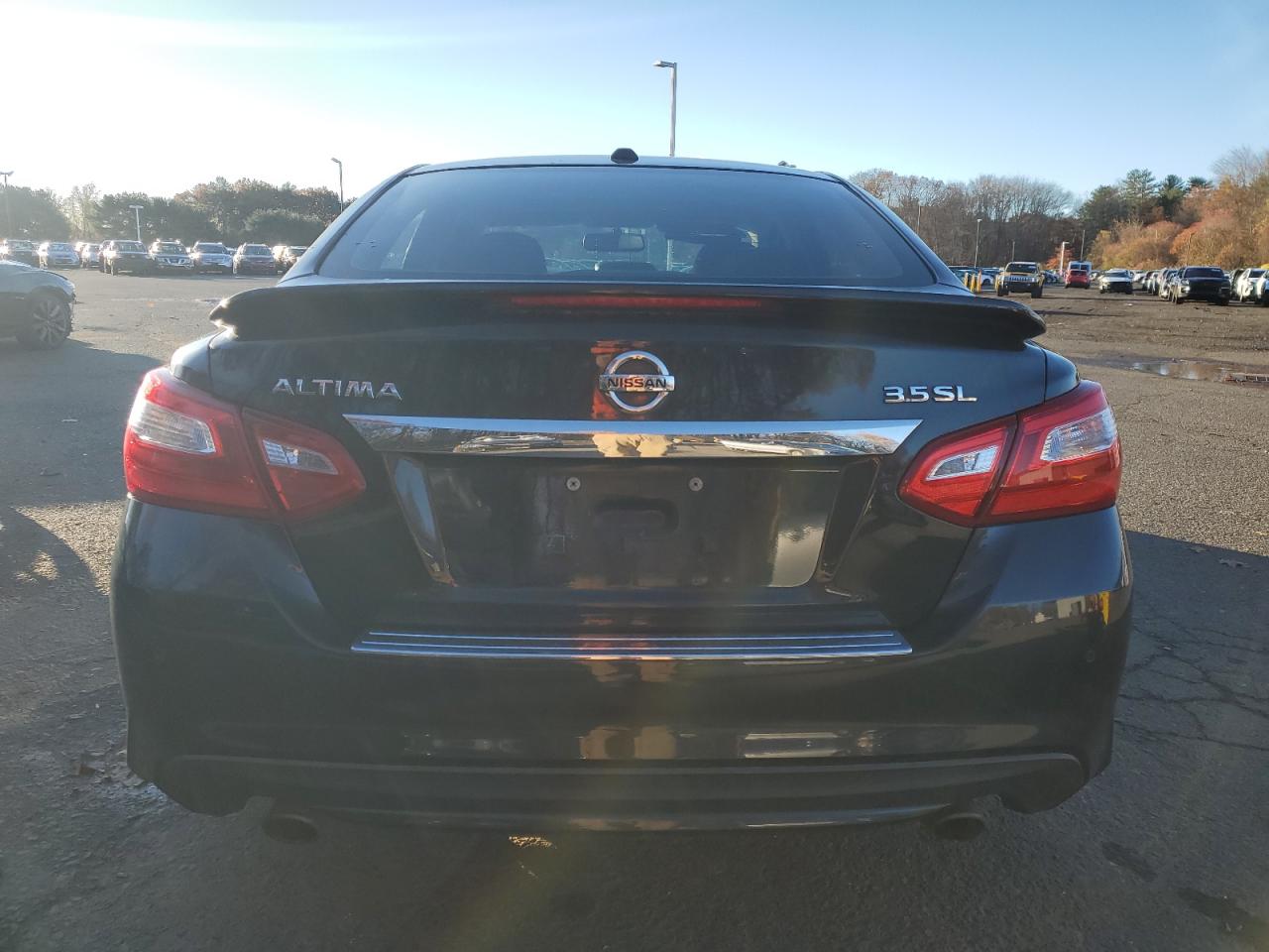 Lot #3305423434 2017 NISSAN ALTIMA 3.5