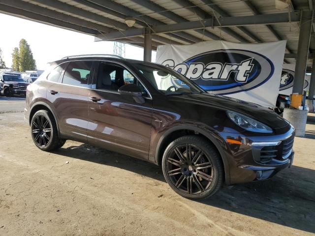 2015 PORSCHE CAYENNE - WP1AF2A24FLA40733