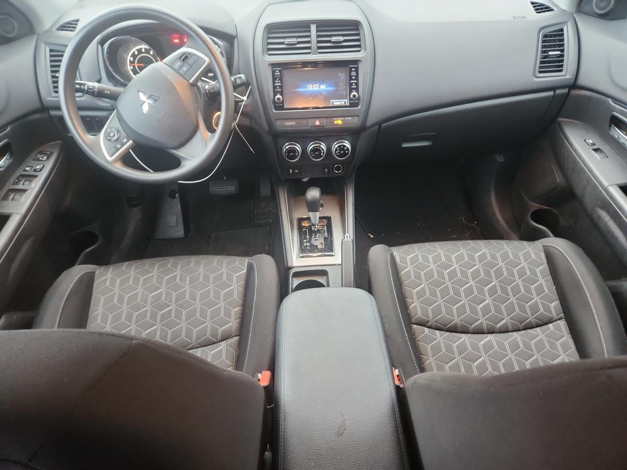 MITSUBISHI OUTLANDER S/SE