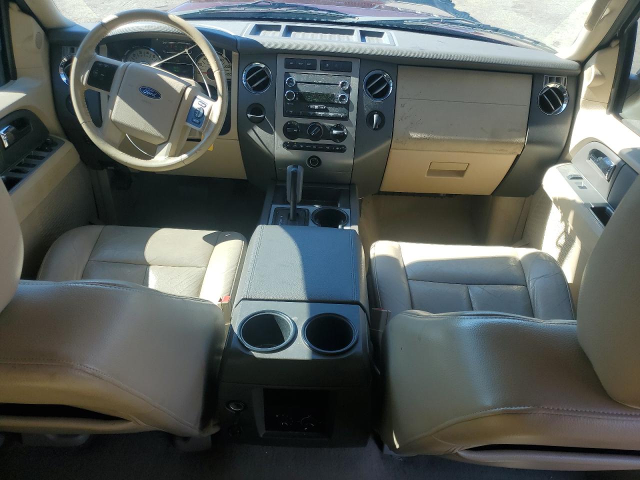 FORD EXPEDITION XLT