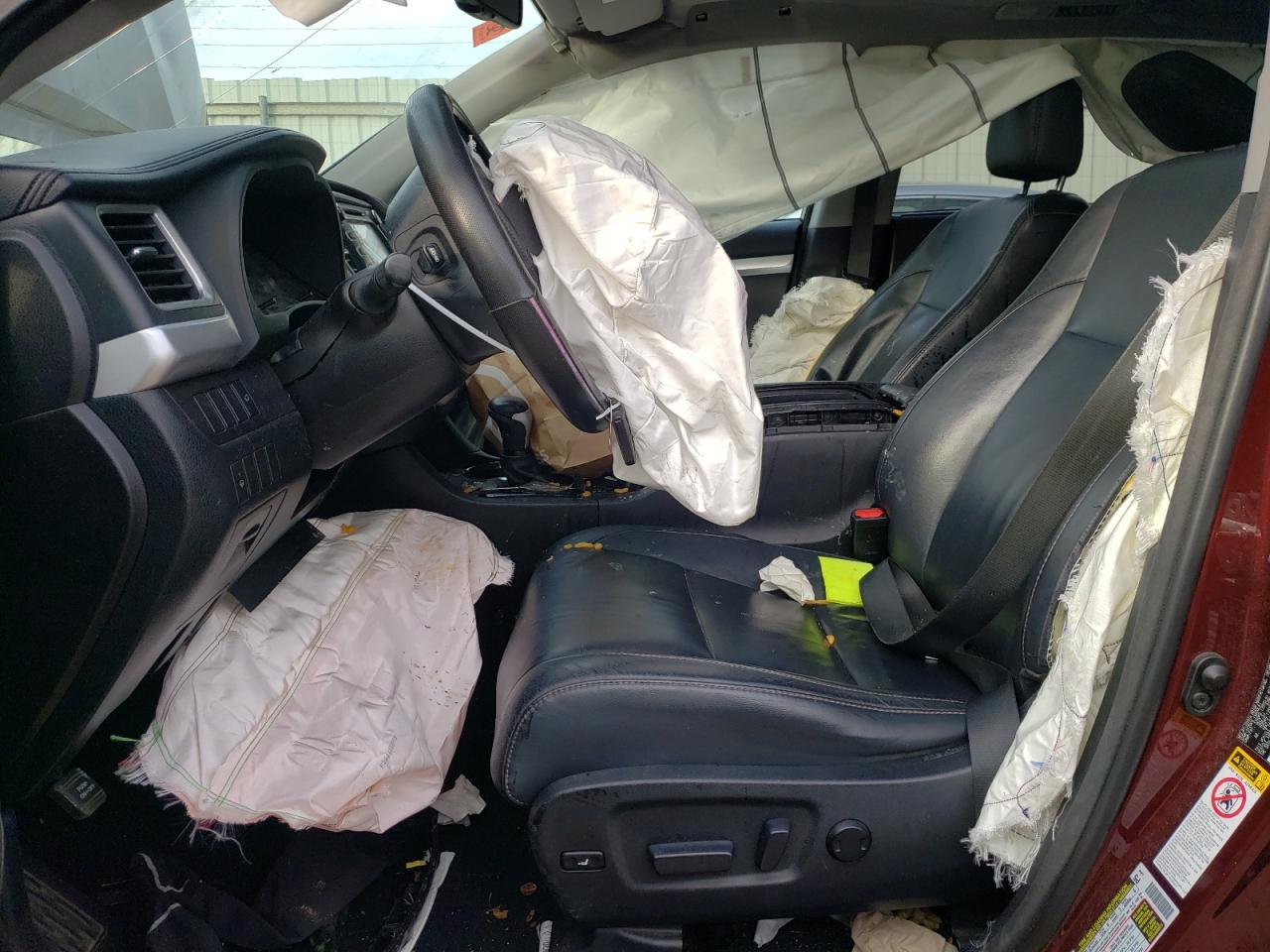 TOYOTA HIGHLANDER XLE