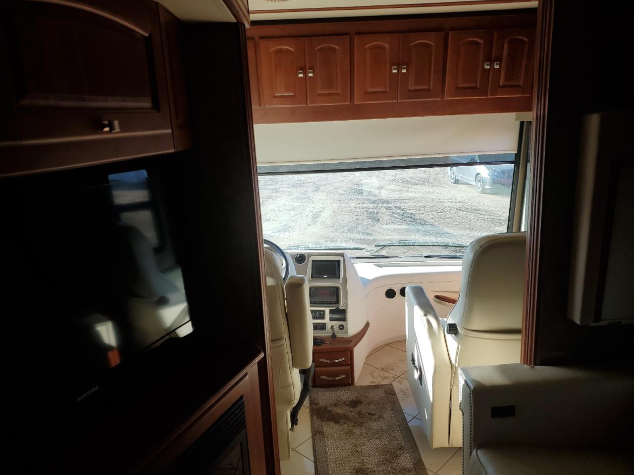 Lot #3287697046 2013 WINNEBAGO WINNEBAGO