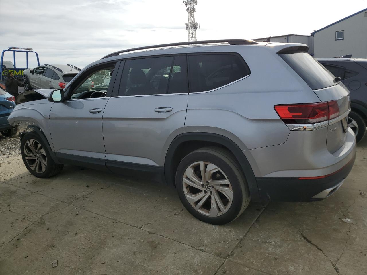 VOLKSWAGEN ATLAS SE