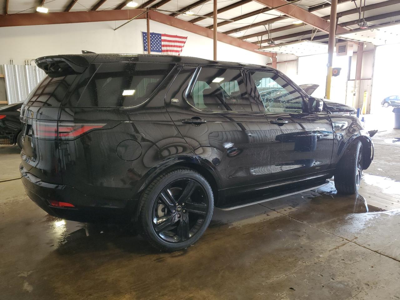 LAND ROVER DISCOVERY DYNAMIC SE