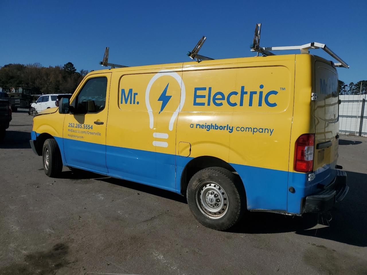 NISSAN NV1500 1500 S