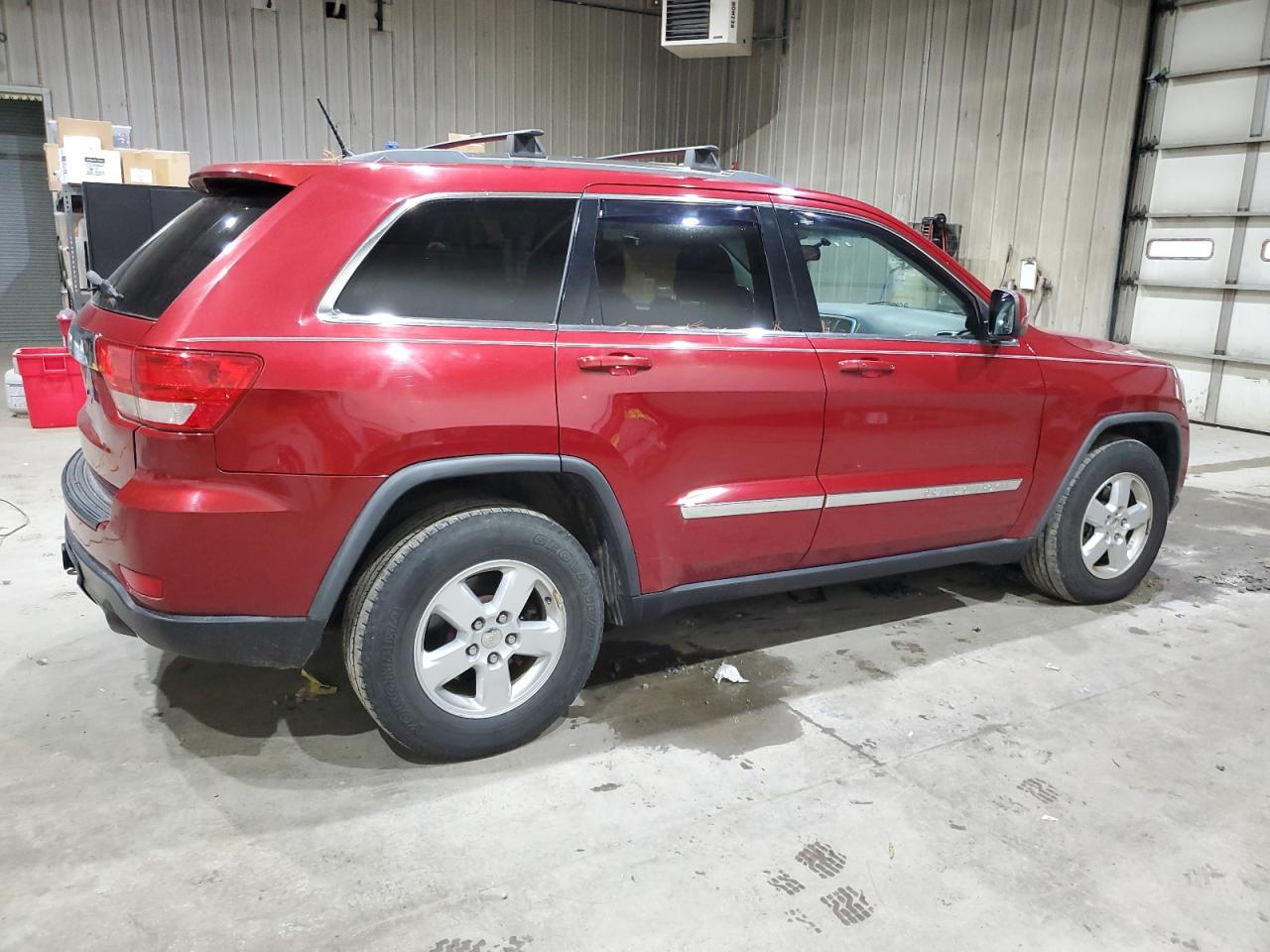 JEEP GRAND CHEROKEE LAREDO